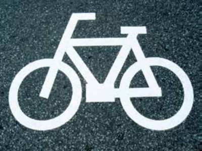 3M™ステイマーク™ 路面標示材施工例 自転車マークの画像